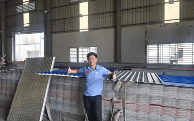 5 Bước Thi Công Tôn Nhựa Xốp PU Chuẩn Quy Trình!