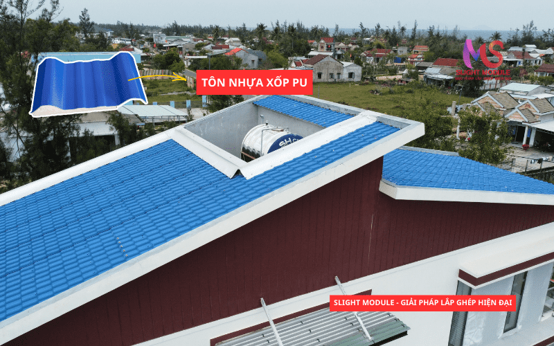 mẫu nhà phố thi công tôn nhựa xốp pu