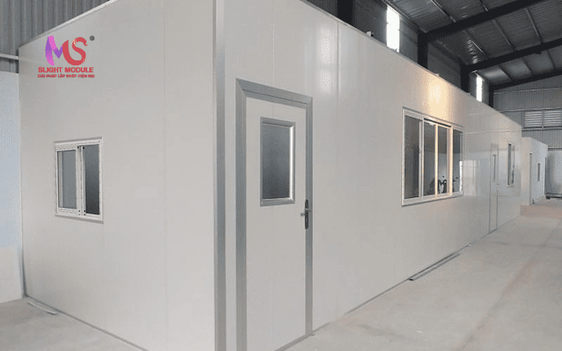 Thi công TẤM PANEL PU