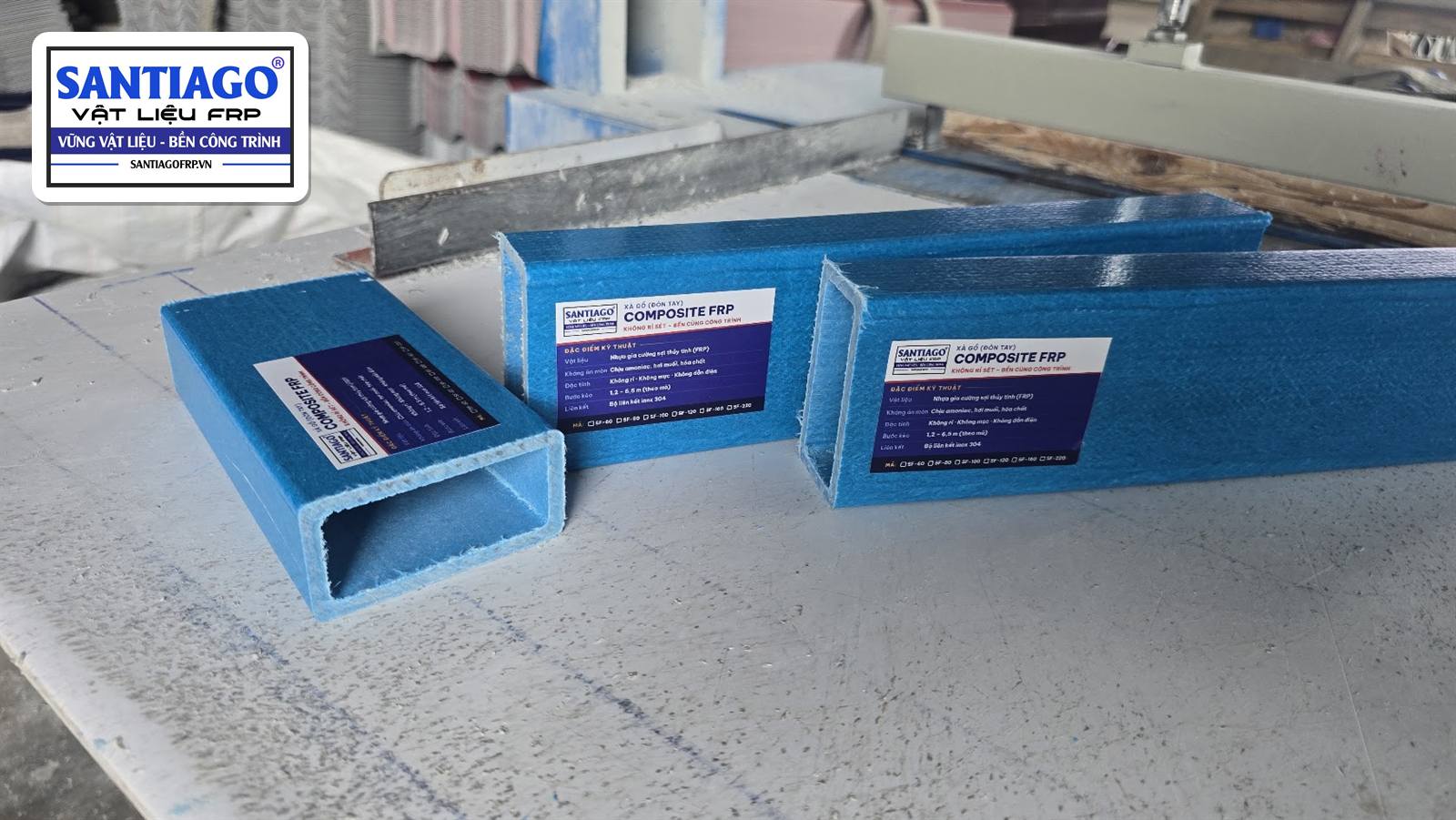 Xà gồ hộp composite SF-80 (80 × 40 mm) màu xanh